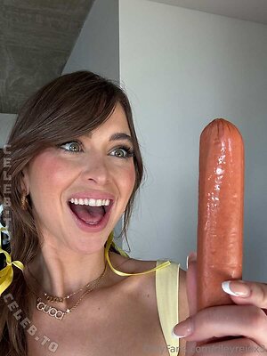 Riley Reid photo