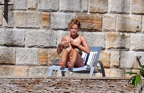 Rita Ora Nude Leaked Photo #33