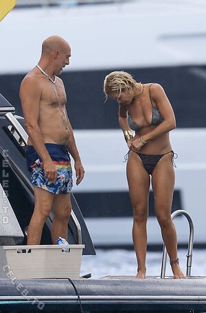 Rita Ora Nude Leaked Photo #290