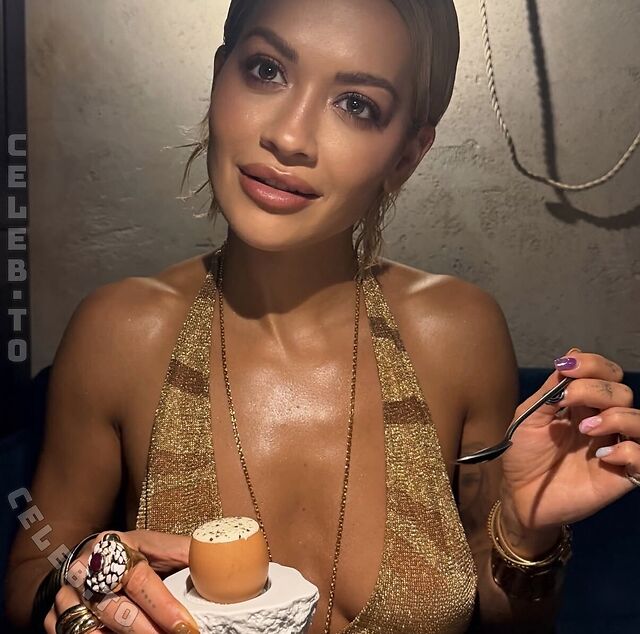 Rita Ora leaked photos