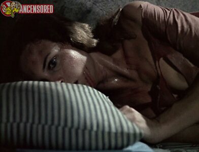 Roberta Collins leaked photo #9