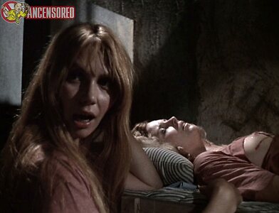 Roberta Collins leaked photo #11