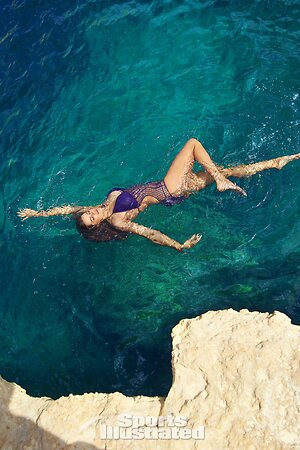 Robyn Lawley leaked photo #44