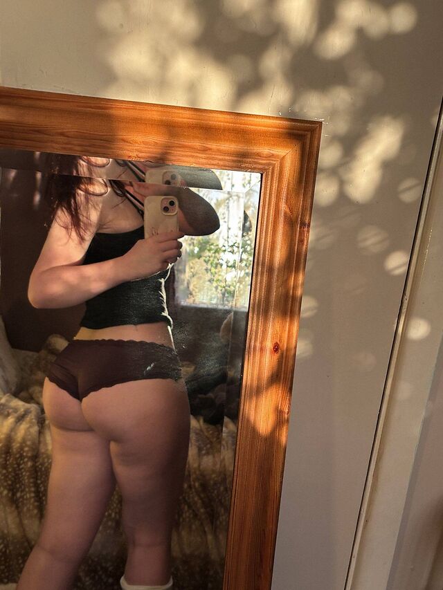 rrr0byn / robynsnotreal leaked photos