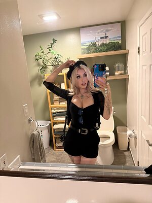 Rolyatistaylor leaked photo #195