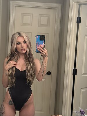 Rolyatistaylor leaked photo #235
