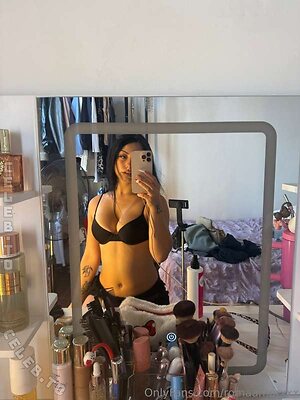 Roma Amor Nude Leaked Photo #3