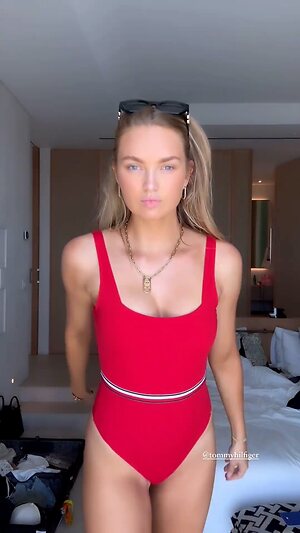 Romee Strijd collection Nude Leaked Photo #8