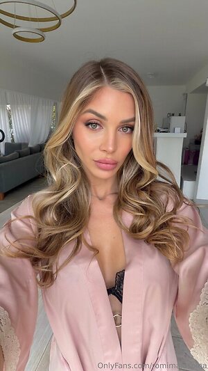 Romina Malaspina leaked photo #268