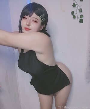 romi_nari leaked photo #8
