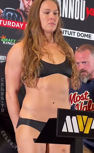Ronda Rousey Nude Leaked Photo #9