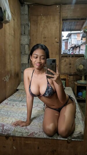 Room of Naomi leaked photo #13