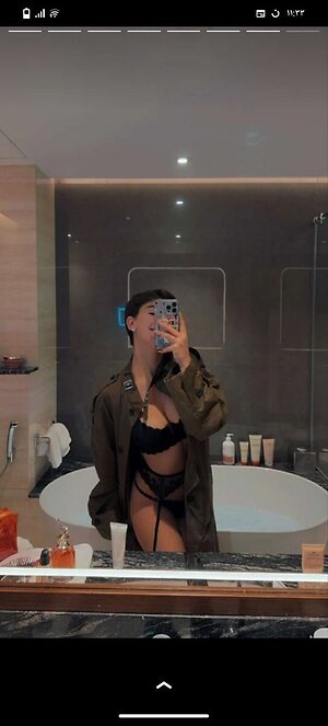 Ros idrissi leaked photo #16