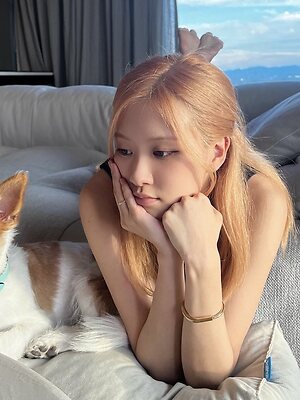 Rosé leaked photo #68