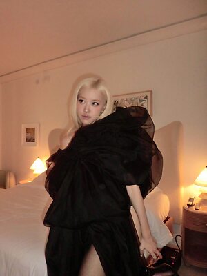 Roseanne Park leaked photos