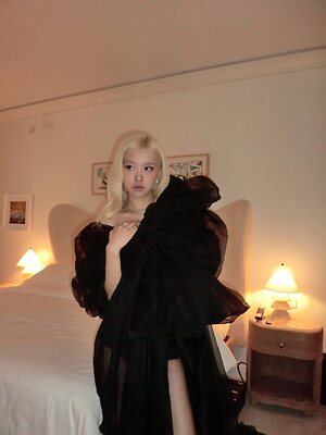 Roseanne Park leaked photos