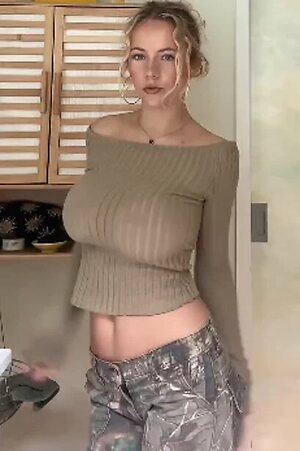 Rosalie leaked photo #57