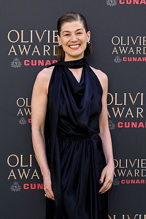 Rosamund Pike leaked photo #10