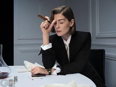 Rosamund Pike