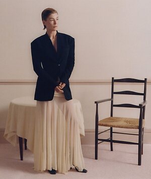 Rosamund Pike leaked photo #99