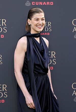Rosamund Pike leaked photo #130