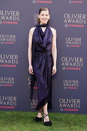 Rosamund Pike leaked photo #132