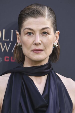 Rosamund Pike leaked photo #186