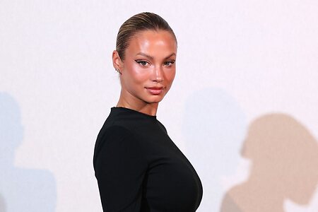Rose Bertram leaked photo #59