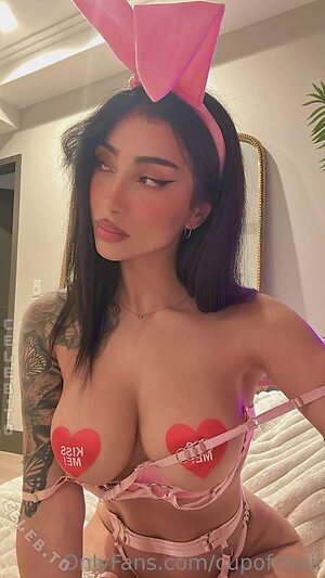 Rose Zara / cupofchaii photo