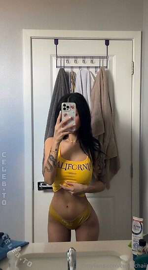 Rose Zara / cupofchaii photo