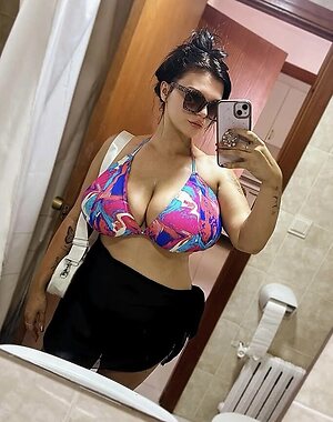 Rose leaked photo #7