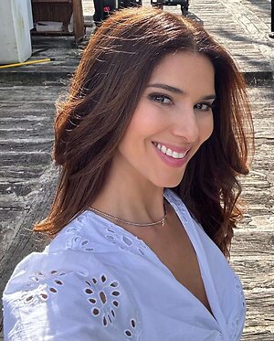 Roselyn Sanchez leaked photo #58