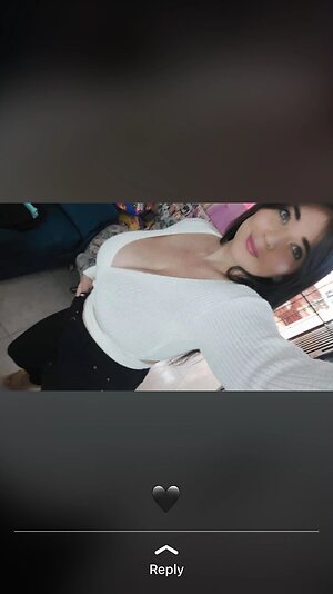 RoseTaylorLA leaked photo #33
