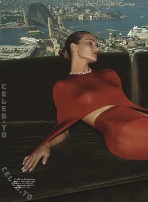 Rosie Huntington-Whiteley Nude Leaked Photo #20