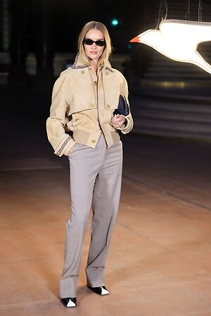 Rosie Huntington-Whiteley leaked photo #177