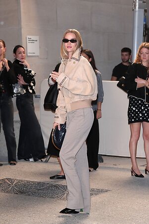 Rosie Huntington-Whiteley leaked photo #184