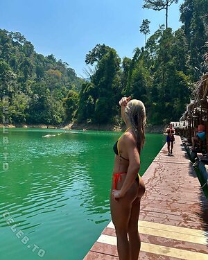 Rosie.godwin Nude Leaked Photo #11