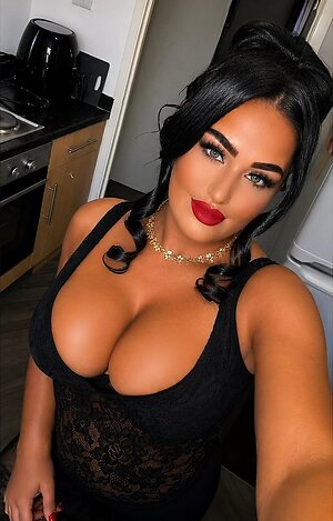 Rosiemayfx