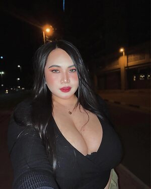 Rosiepicache Nude Leaked Photo #32