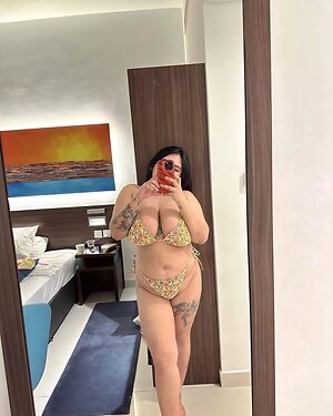 Rosiepicache Nude Leaked Photo #42