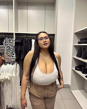 Rosiepicache Nude Leaked Photo #54