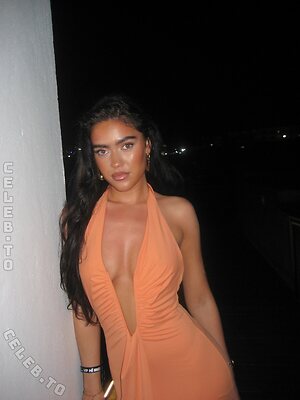 Roxanarosuu photo