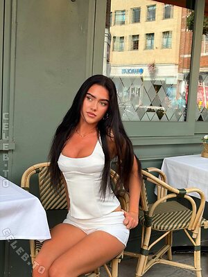 Roxanarosuu Nude Leaked Photo #182