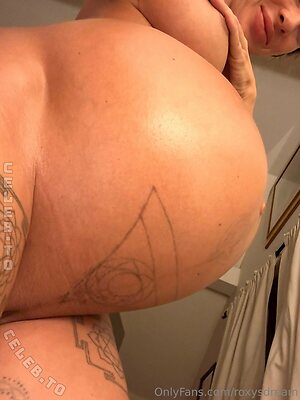 Roxy Fox leaked photo #112