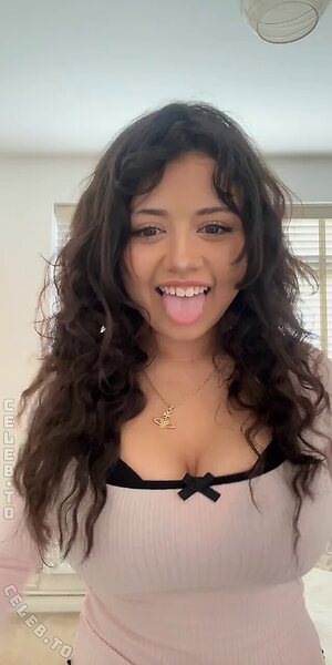 Roxy Mya / rxy.bb Nude Leaked Photo #6