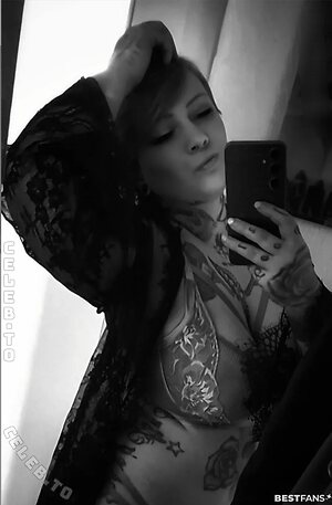 Roxyrebell leaked photo #9