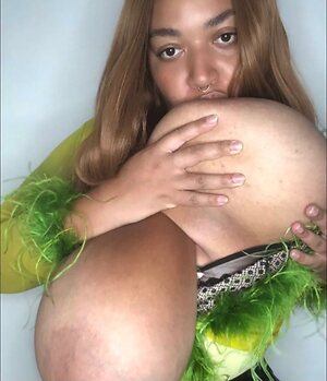Roza Vasilishina Nude Leaked Photo #6