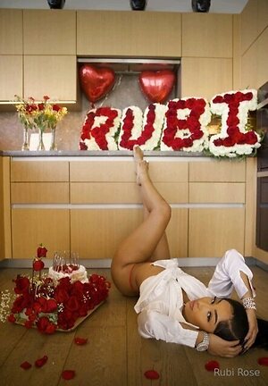 rubixrose leaked photo #21