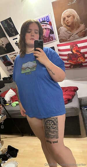 Ruby Parker leaked photo #10