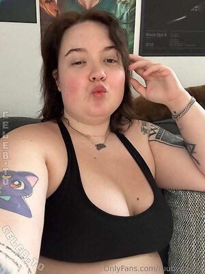Ruby Parker leaked photo #16